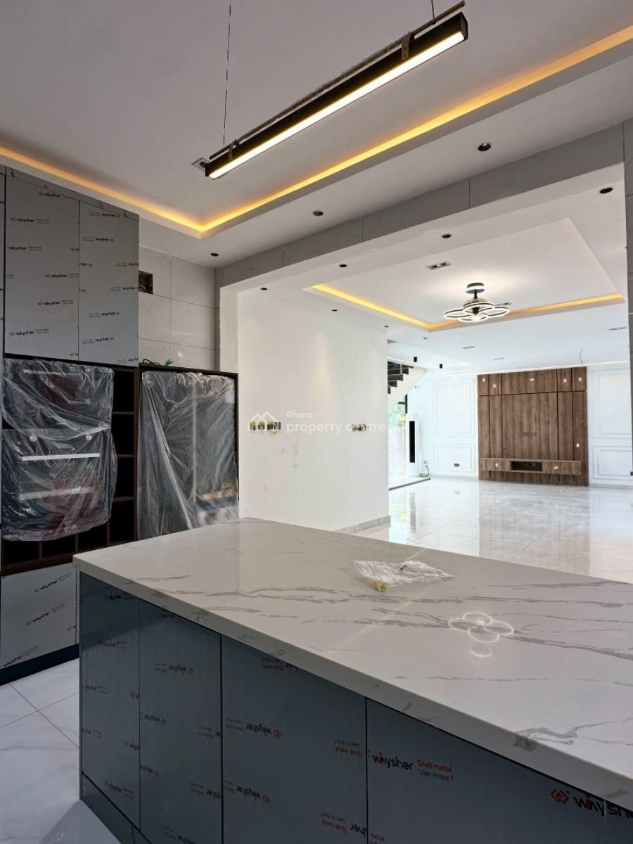 Executive 4 Bedrooms, Airport Residential Area, Accra, House for Sale