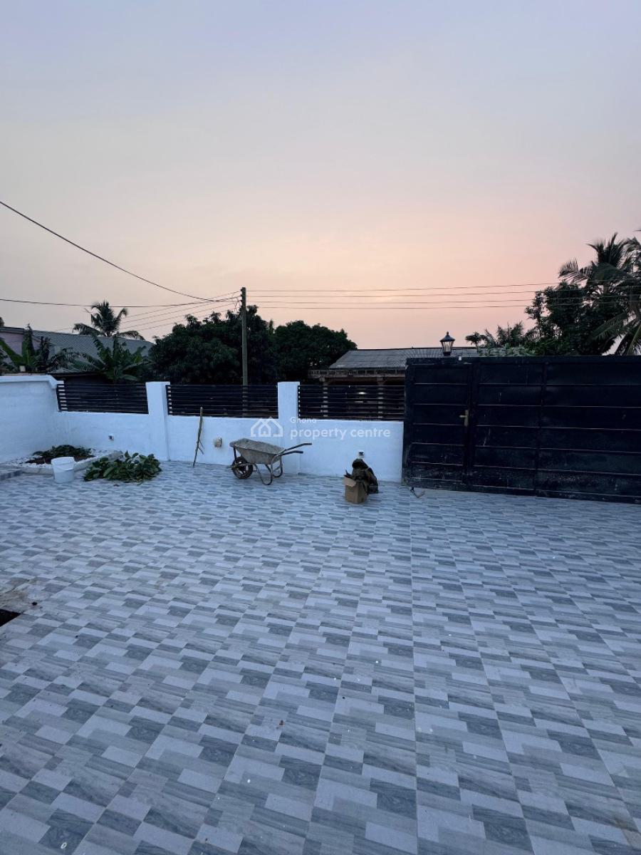 3 Bedrooms House, Kokrobite, Weija, Ga South Municipal, Accra, House for Sale