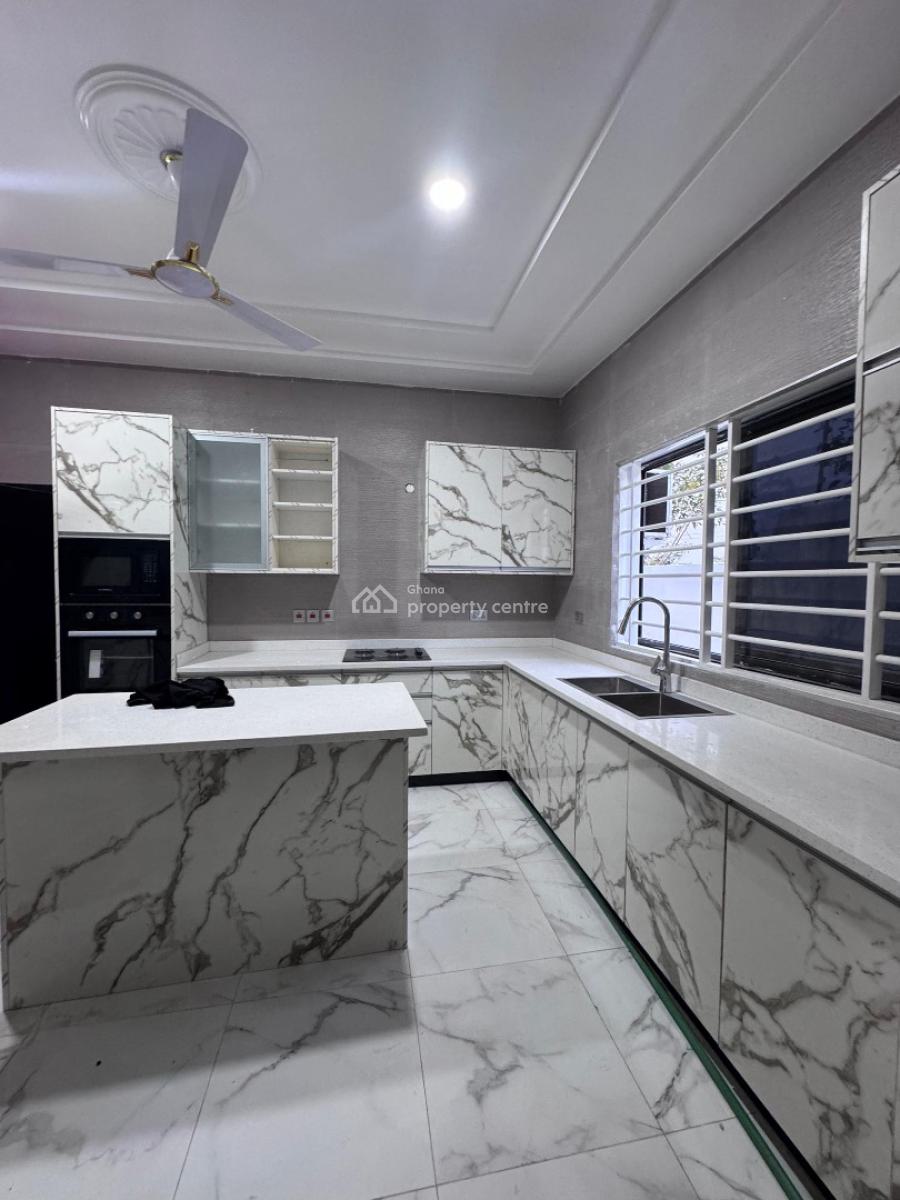 3 Bedrooms House, Kokrobite, Weija, Ga South Municipal, Accra, House for Sale