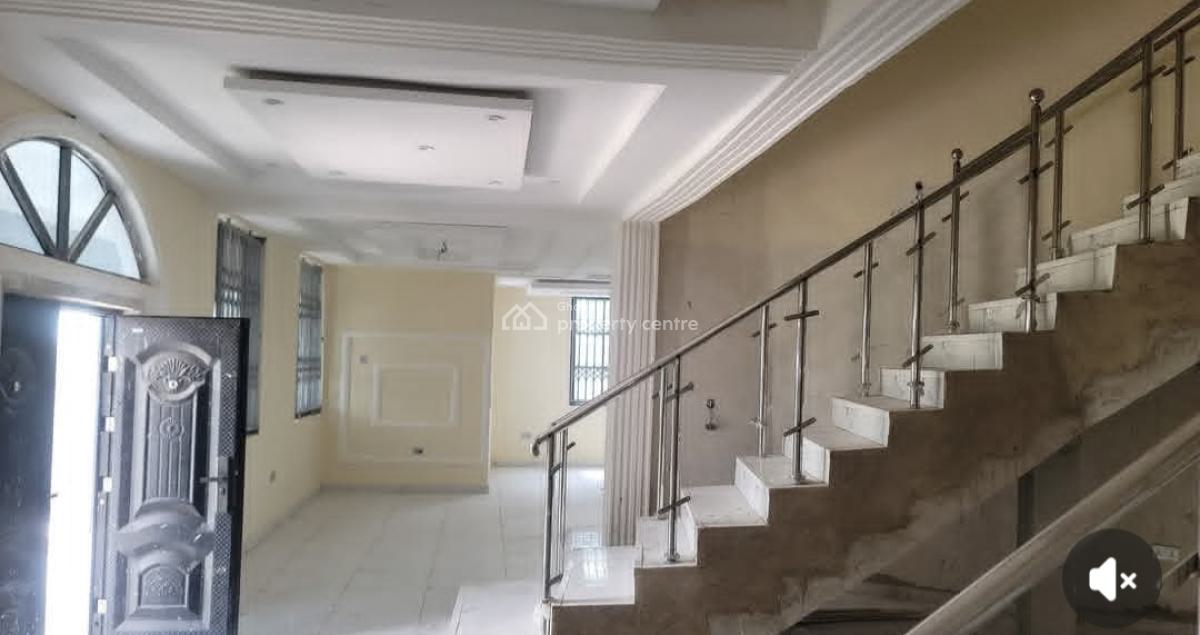 5 Bedrooms, Sokoban Apaaso, on Ahodwo Daban Road, Kumasi Metropolitan, Ashanti, House for Sale