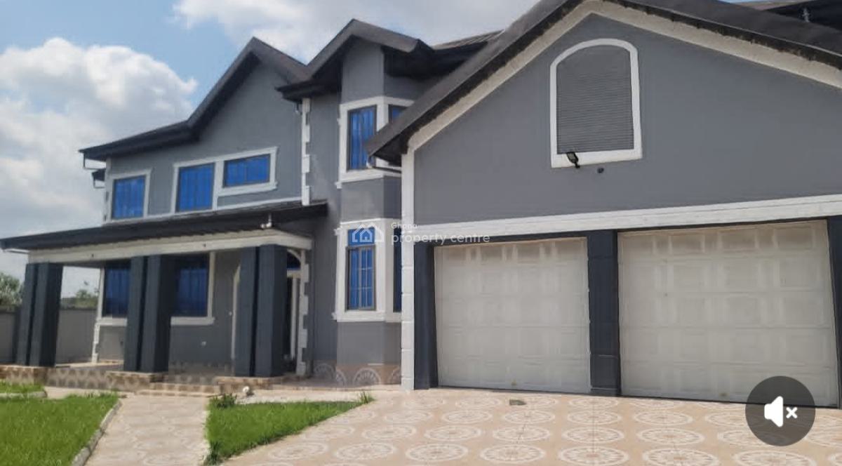 5 Bedrooms, Sokoban Apaaso, on Ahodwo Daban Road, Kumasi Metropolitan, Ashanti, House for Sale