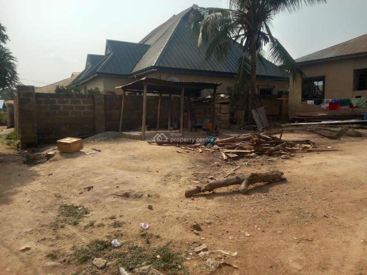 6 Bedroom, Kronum, Kumasi Metropolitan, Ashanti, House for Sale