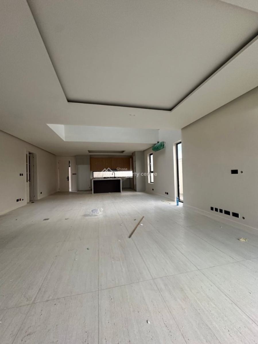 4 Bedrooms at Tse Addo  Roundabout, Roundabout, Tse Addo, Accra, Detached Duplex for Sale