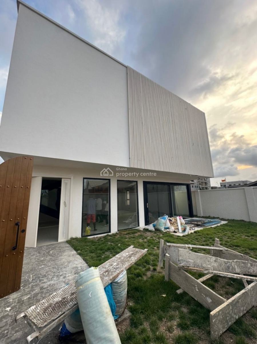 4 Bedrooms at Tse Addo  Roundabout, Roundabout, Tse Addo, Accra, Detached Duplex for Sale