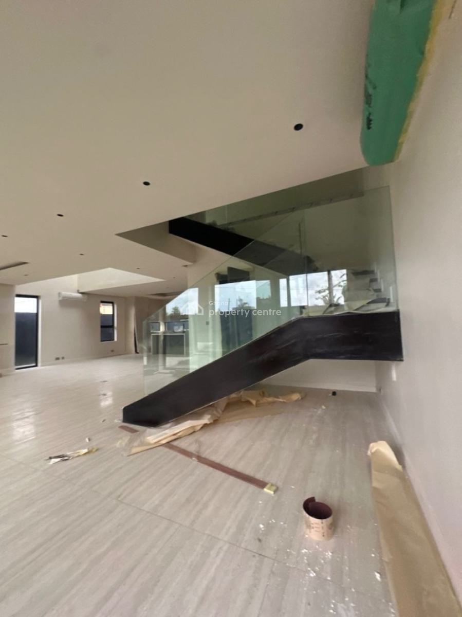 4 Bedrooms at Tse Addo  Roundabout, Roundabout, Tse Addo, Accra, Detached Duplex for Sale