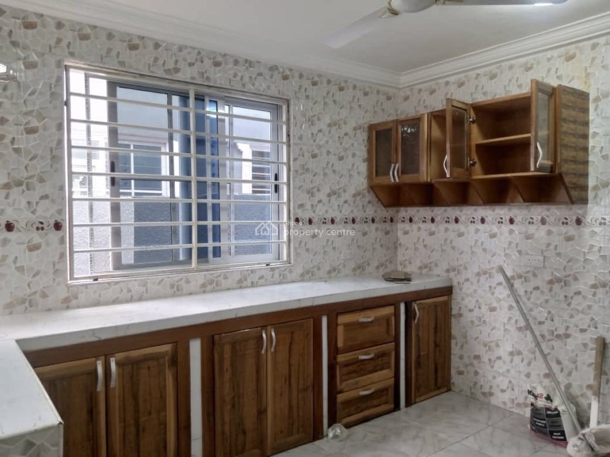 5 Bedrooms at Oyarifa, Pentecost, Oyarifa, La Nkwantanang Madina Municipal, Accra, Detached Duplex for Rent