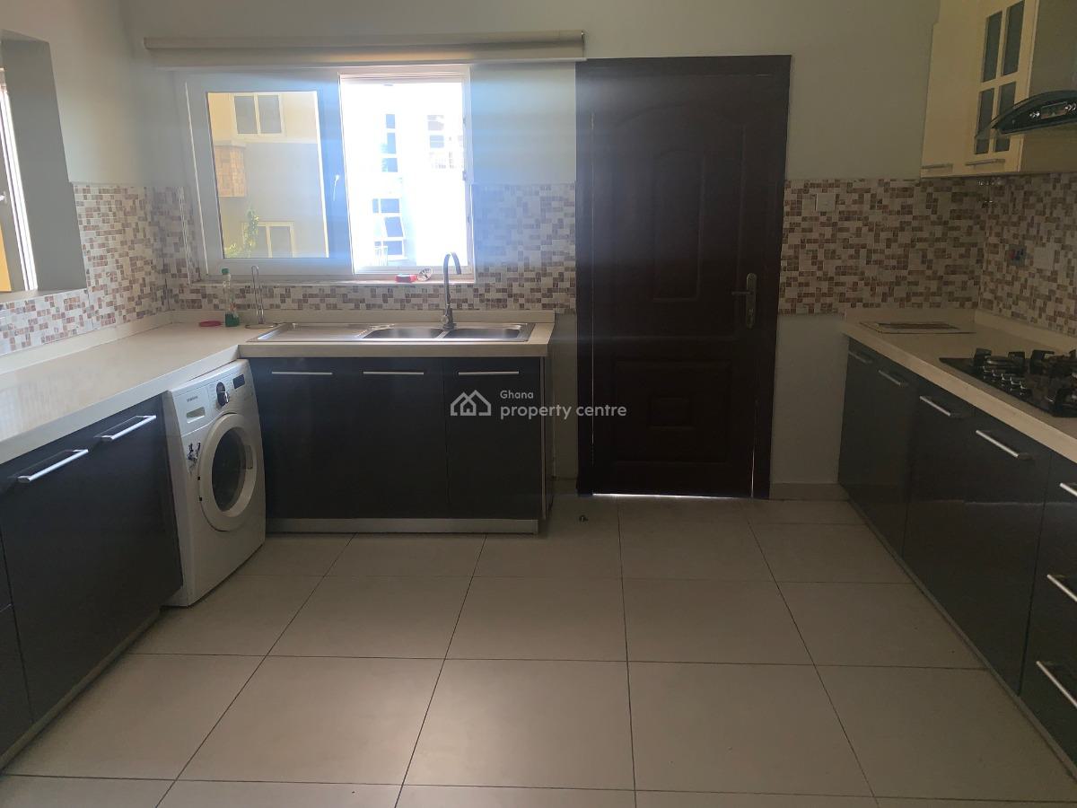 2 Bedroom Apartment, North Ridge, Accra, Apartment for Rent