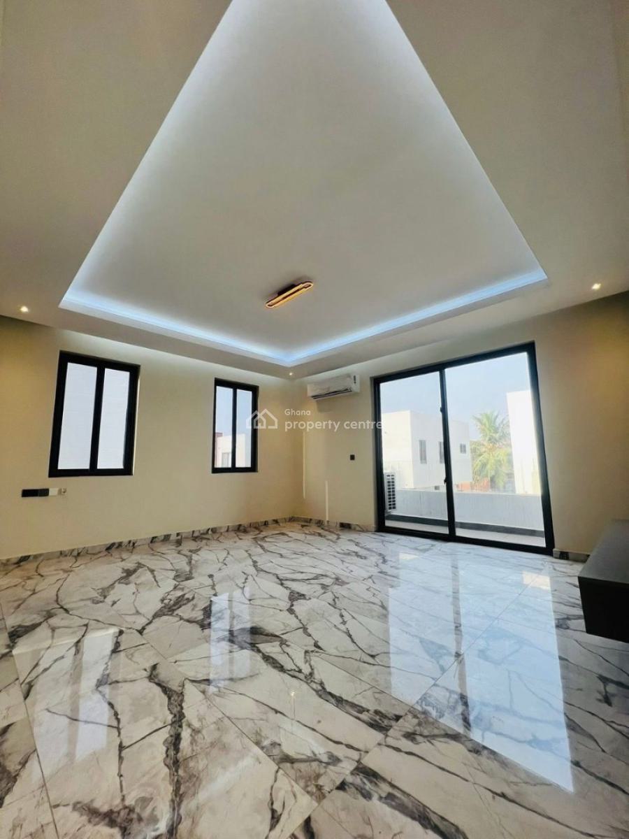Luxurious 4-bedroom Detached House with Boys Quarters Selling in Ash, Ashaley Botwe (nmaidzor), Ashaley Botwe, Adenta Municipal, Accra, Townhouse for Sale