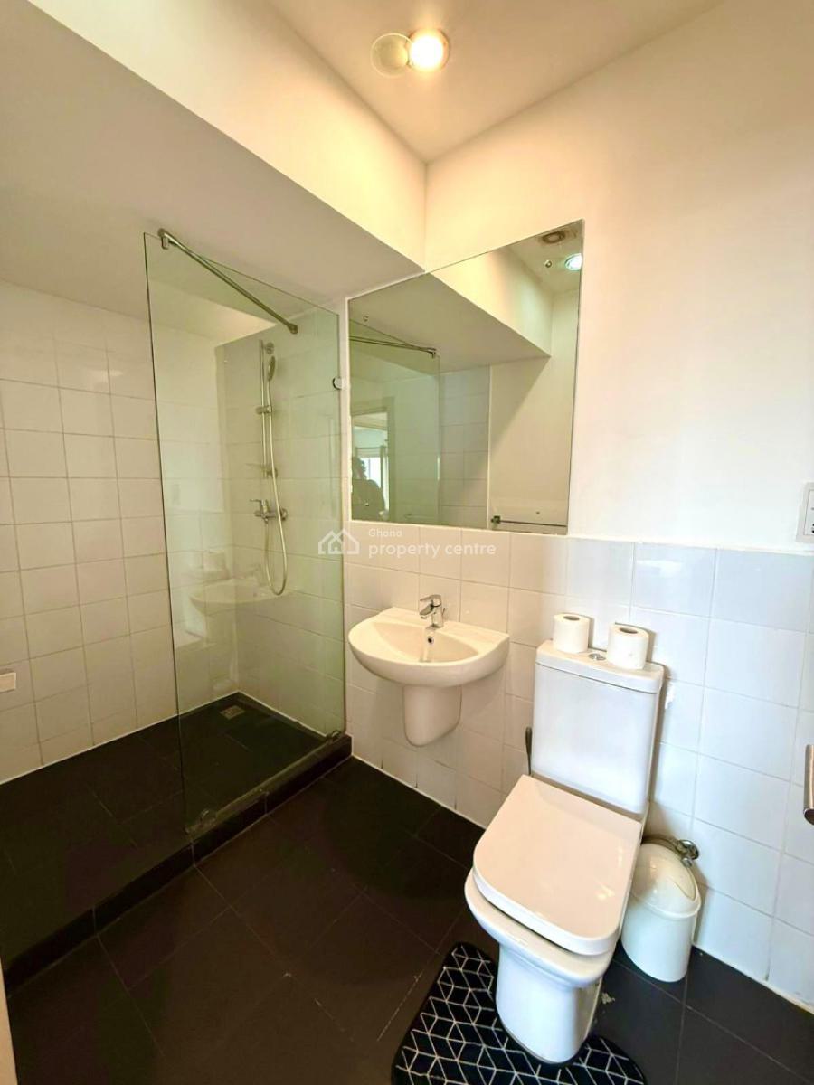 Spacious 2-bedroom Apartment at The Gallery Apartment, East Legon, Accra, Apartment for Rent