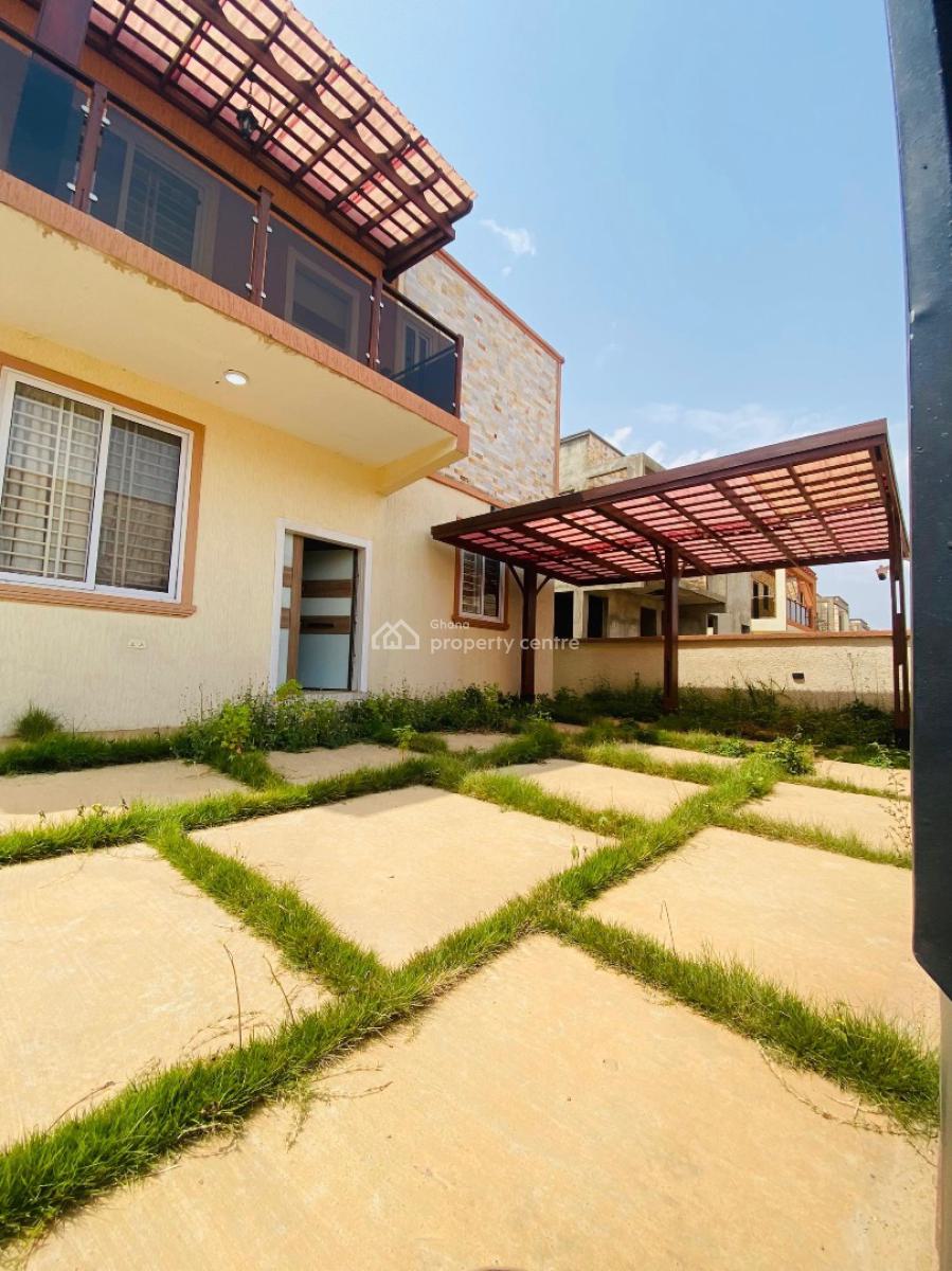 3 Bedrooms Furnished at Achimota, Mile7, Achimota, Accra, Detached Duplex for Rent