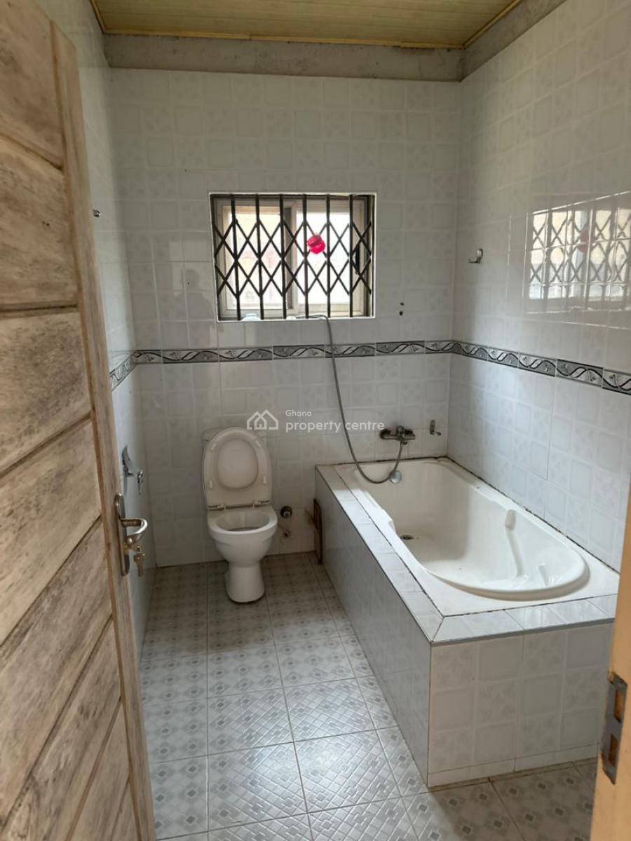 3 Bedrooms House, Millennium City, Kasoa, Awutu-senya East, Central Region, House for Sale