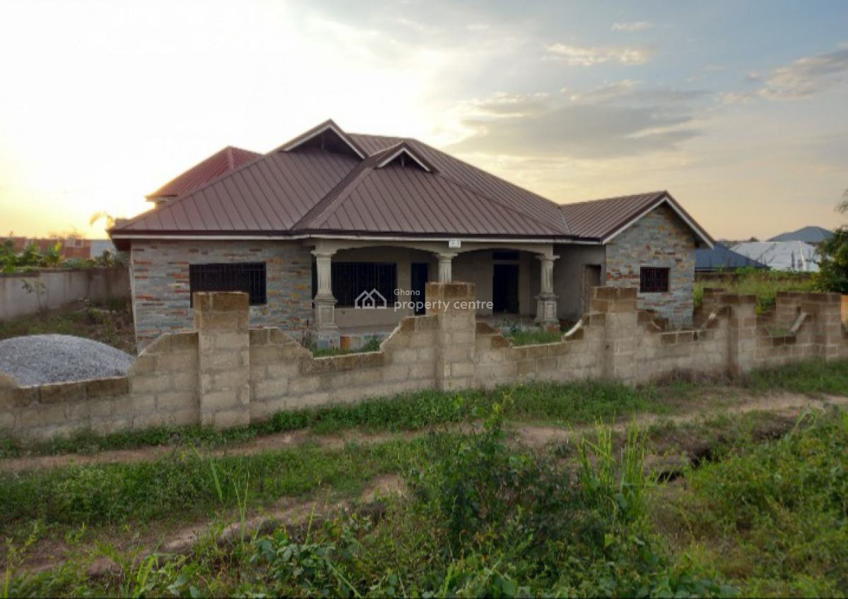6 Bedrooms, Mampongteng Korea, Kumasi Metropolitan, Ashanti, House for Sale