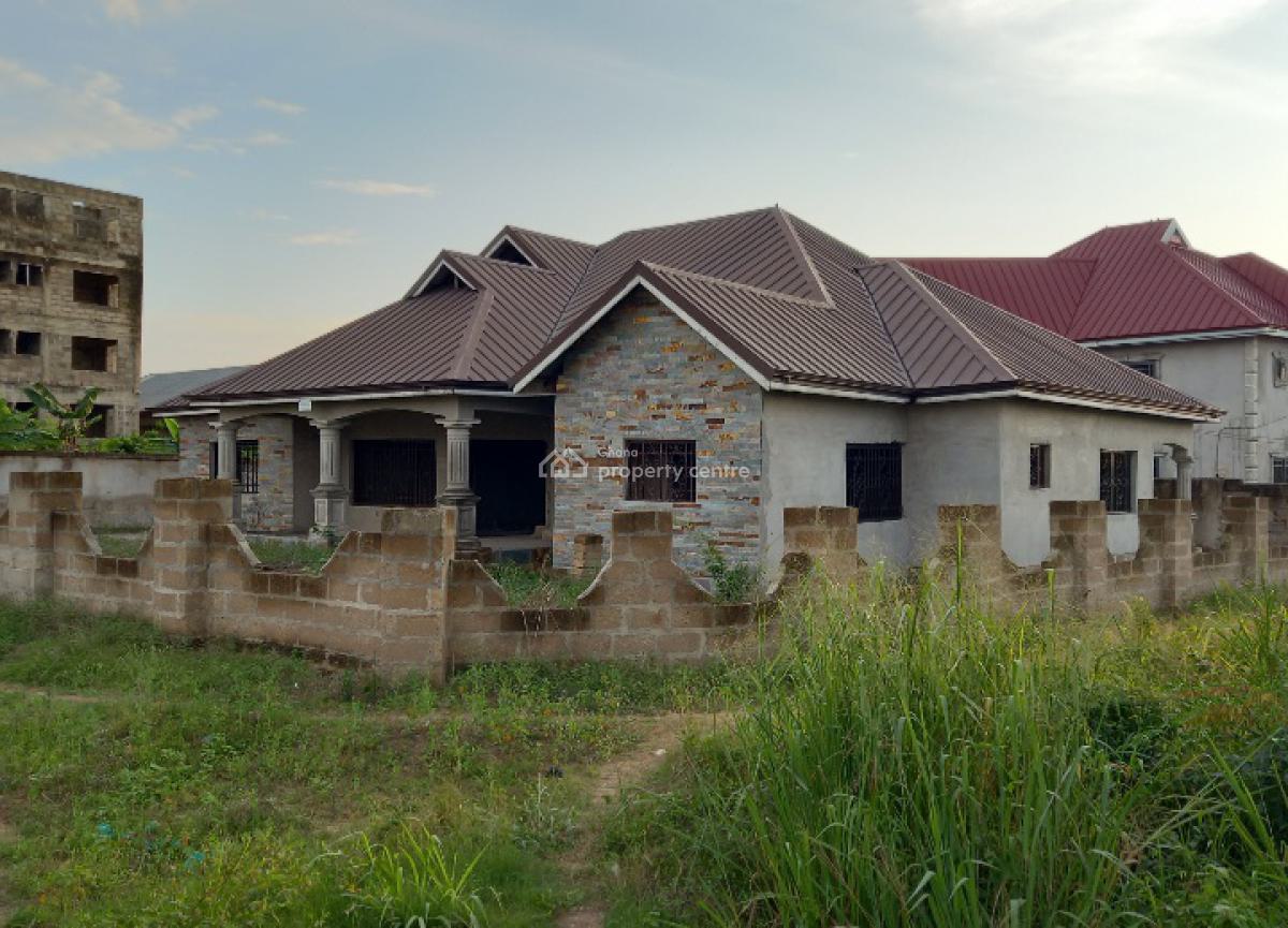 6 Bedrooms, Mampongteng Korea, Kumasi Metropolitan, Ashanti, House for Sale