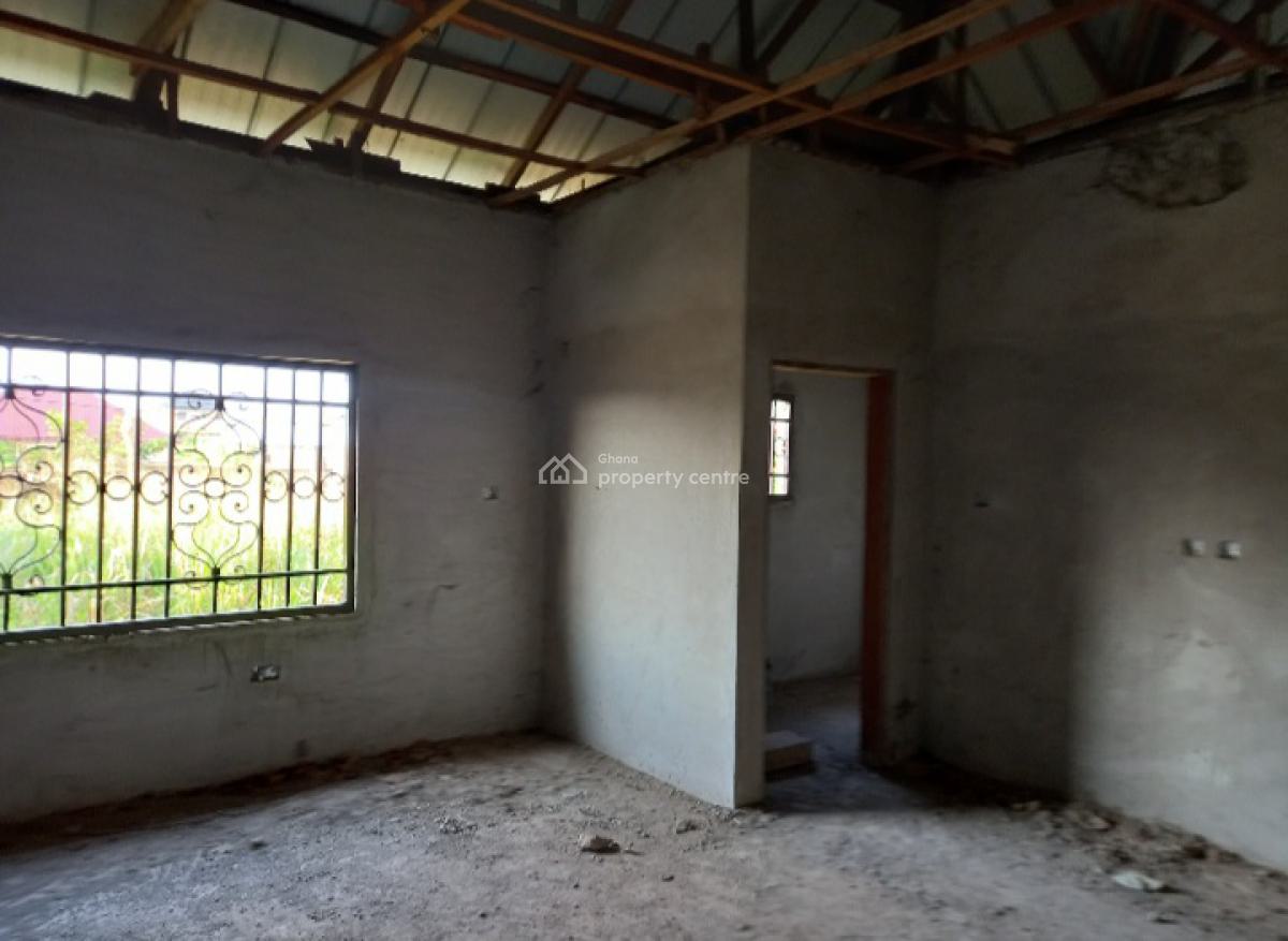 6 Bedrooms, Mampongteng Korea, Kumasi Metropolitan, Ashanti, House for Sale