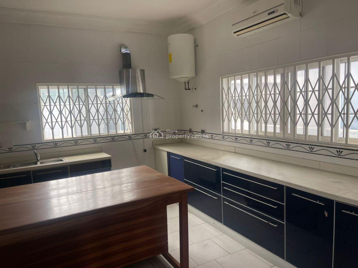 Luxury 3 Bedrooms House, Cantonments, Accra, House for Sale