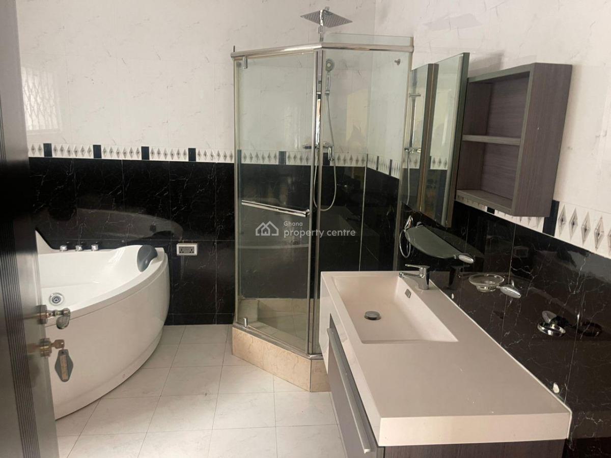 Luxury 3 Bedrooms House, Cantonments, Accra, House for Sale