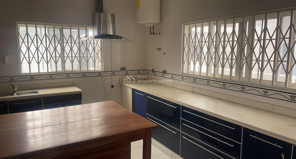 Luxury 3 Bedrooms House, Cantonments, Accra, House for Sale