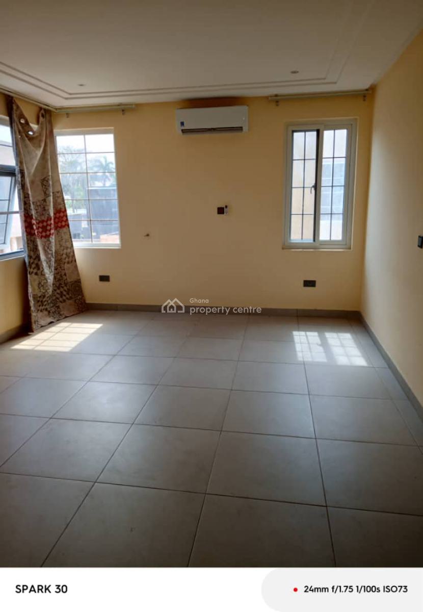 Executive 3 Bedrooms, Dzorwulu, Accra, Townhouse for Rent