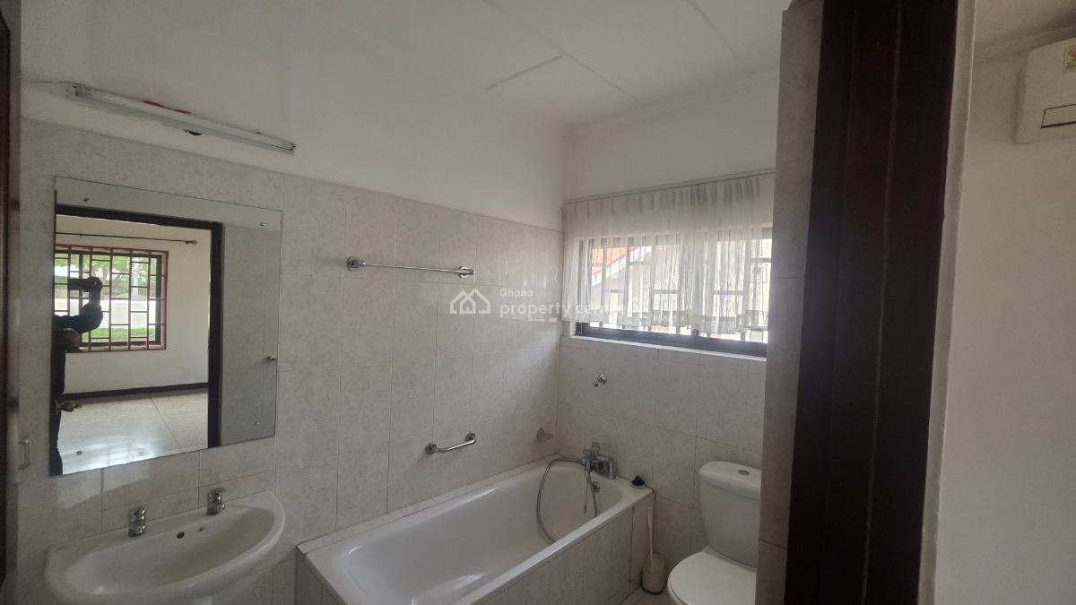 3 Bedroom House with 2 Boys Quarters, Manet, Accra Metropolitan, Accra, House for Rent