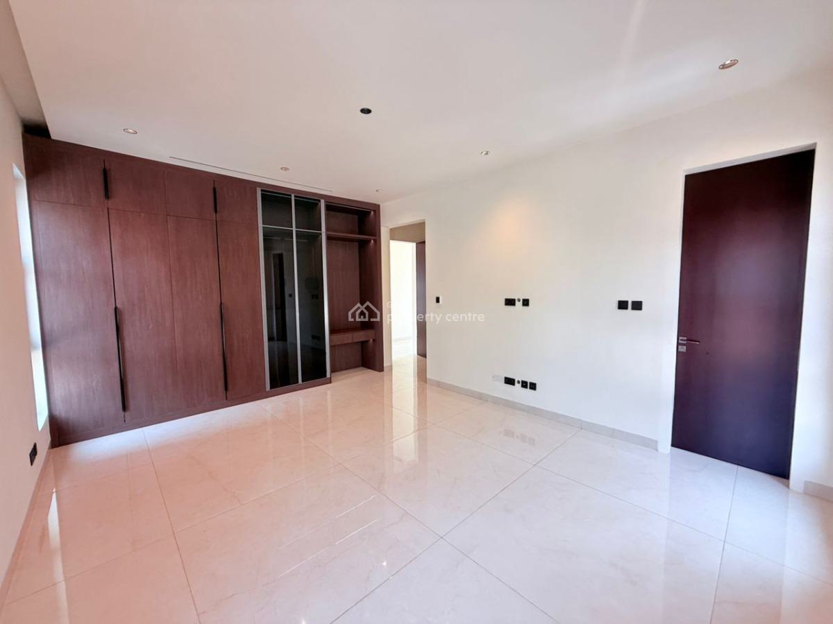 Executive Newly Built 4 Bedrooms, Cantonments, Accra, House for Rent