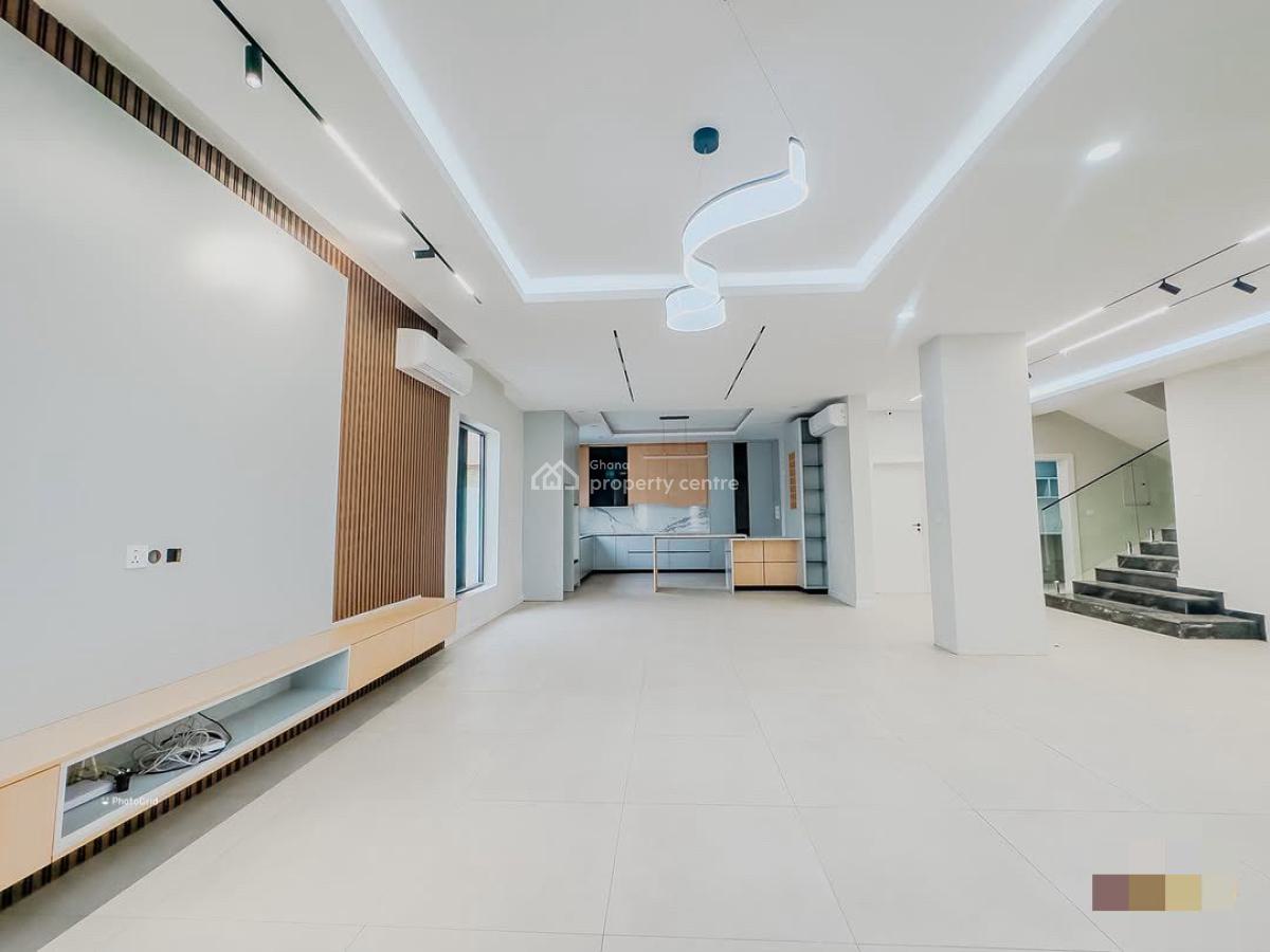 Executive 6 Bedroom, East Airport, Airport Residential Area, Accra, House for Sale