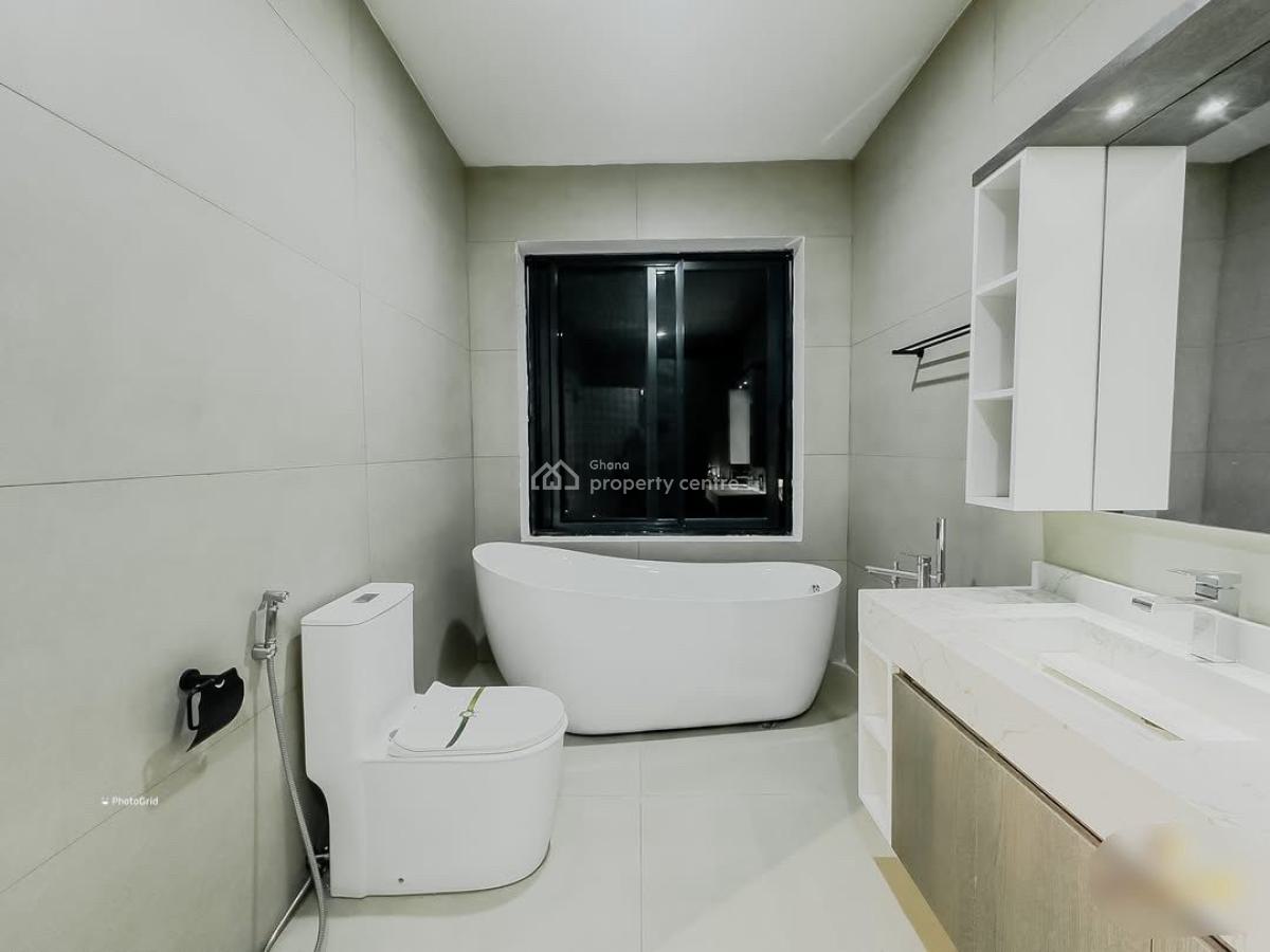 Executive 6 Bedroom, East Airport, Airport Residential Area, Accra, House for Sale