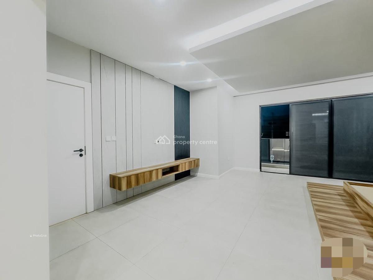 Executive 6 Bedroom, East Airport, Airport Residential Area, Accra, House for Sale