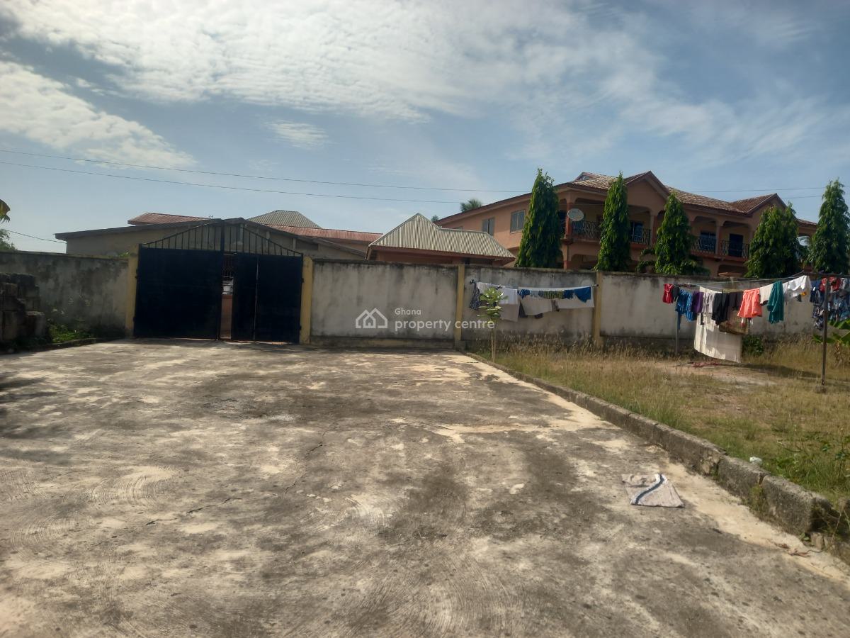 6 Bedrooms, Fawoade, on Tafo Pankrono Road., Kumasi Metropolitan, Ashanti, House for Sale