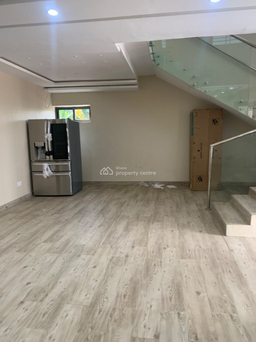 Luxury 5 Bedrooms House, Ashongman Estate, Ga East Municipal, Accra, House for Sale