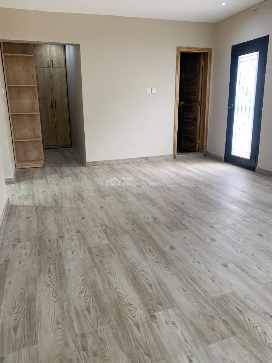 Luxury 5 Bedrooms House, Ashongman Estate, Ga East Municipal, Accra, House for Sale