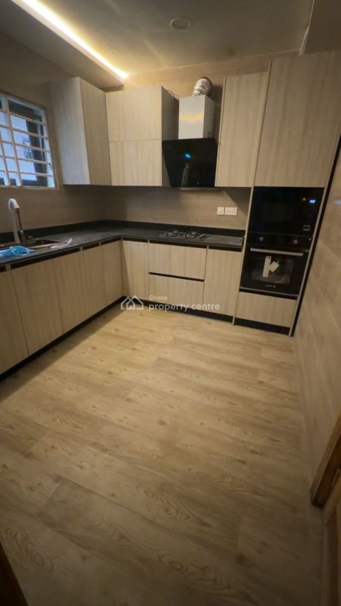 Luxury 5 Bedrooms House, Ashongman Estate, Ga East Municipal, Accra, House for Sale