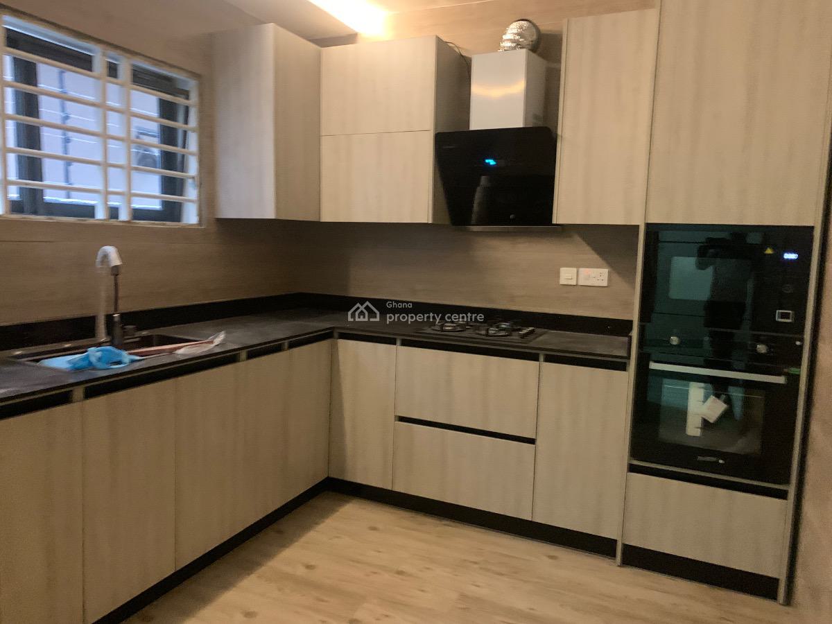 Luxury 5 Bedrooms House, Ashongman Estate, Ga East Municipal, Accra, House for Sale