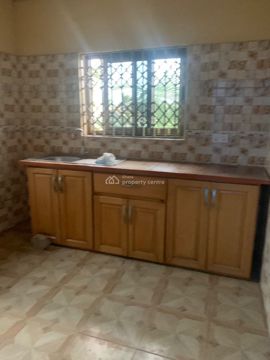 Two Bedrooms Apartment, Kwabenya Acp, Ga East Municipal, Accra, Apartment for Rent