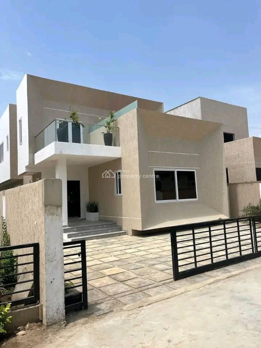 Executive 4 Bedrooms Townhouse, Manet, Spintex, Accra, Townhouse for Sale