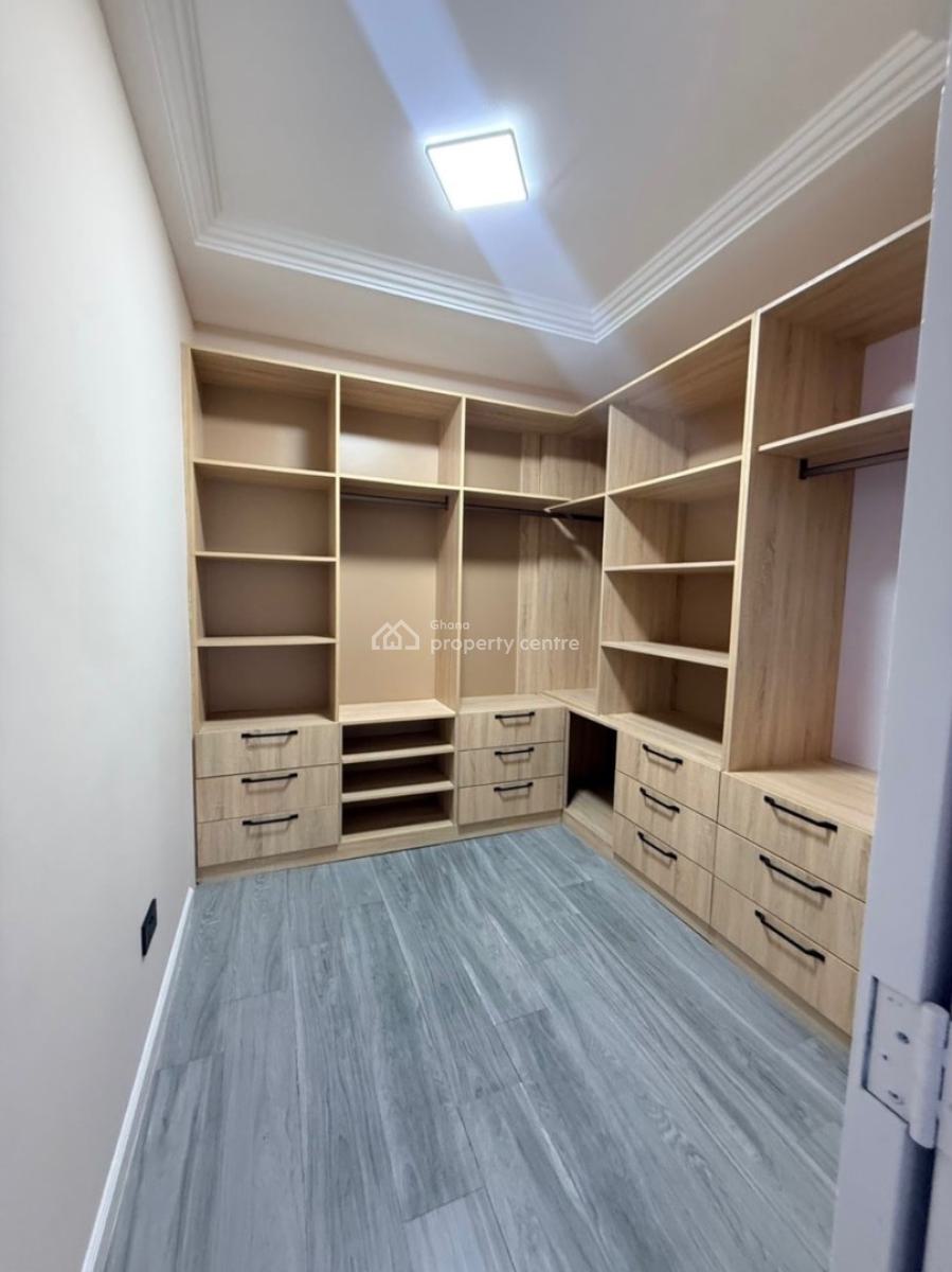 3 Bedrooms at Tse Addo, Roundabout, Tse Addo, Accra, Detached Duplex for Rent