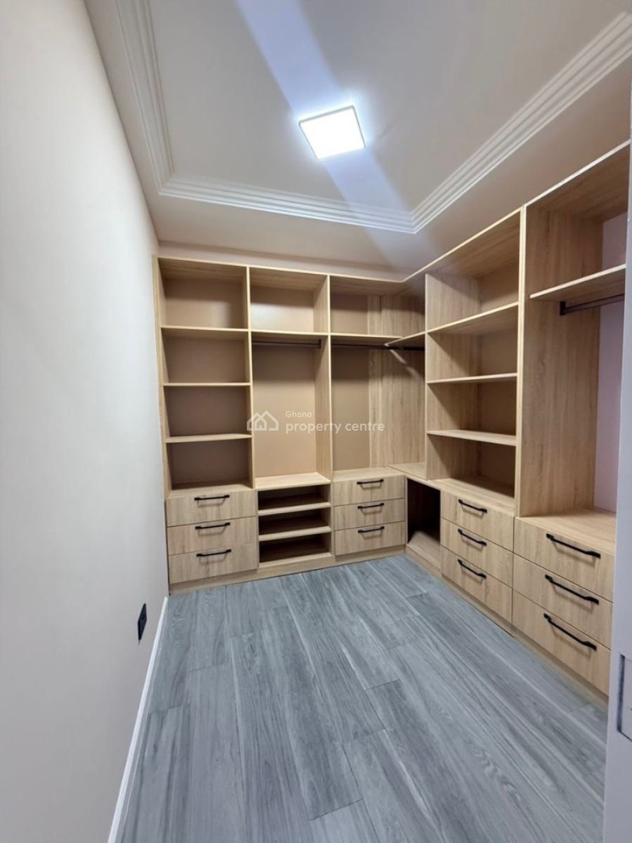 3 Bedrooms at Tse Addo, Roundabout, Tse Addo, Accra, Detached Duplex for Rent