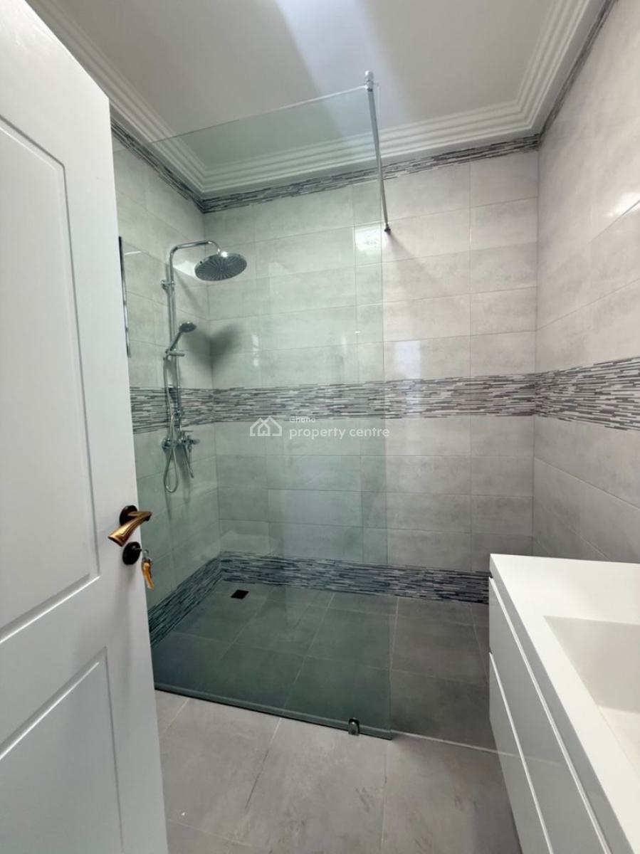 3 Bedrooms at Tse Addo, Roundabout, Tse Addo, Accra, Detached Duplex for Rent