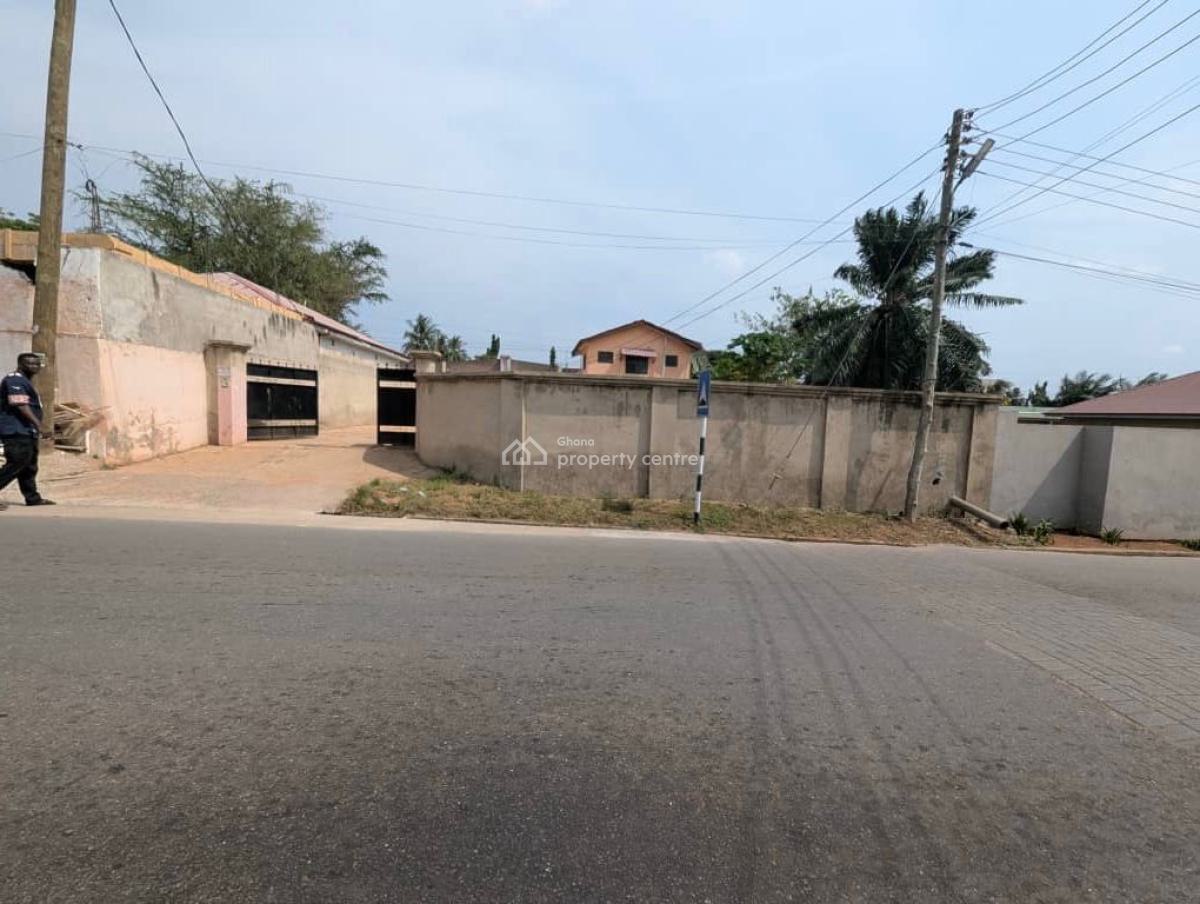 7 Bedrooms House on 2 Plot, Tantra Hills, Achimota, Accra, Commercial Property for Sale