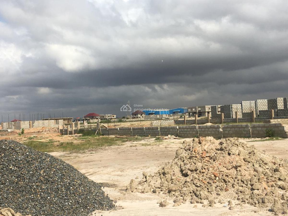 Winning Discounts on Plots - Tema Community 25, Cedar Court Residence, Tema, Accra, Mixed-use Land for Sale