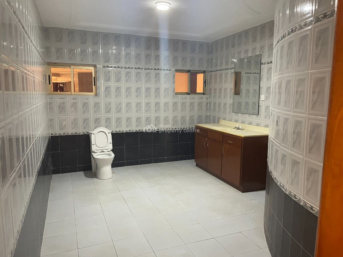 Luxury 5-bedroom Villa in Trasacco Estate, Trasacco Estate, Adenta Municipal, Accra, House for Rent