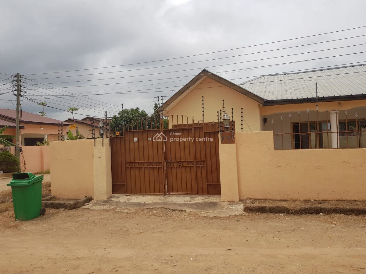 Titled 3 Master Brm House at Kutunse Satellite Amasaman, Accra, Kutunse Satellite, Amasaman, Ga West Municipal, Accra, Detached Bungalow for Sale