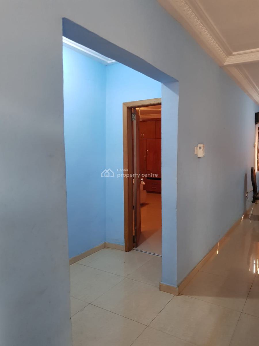 Titled 3 Master Brm House at Kutunse Satellite Amasaman, Accra, Kutunse Satellite, Amasaman, Ga West Municipal, Accra, Detached Bungalow for Sale
