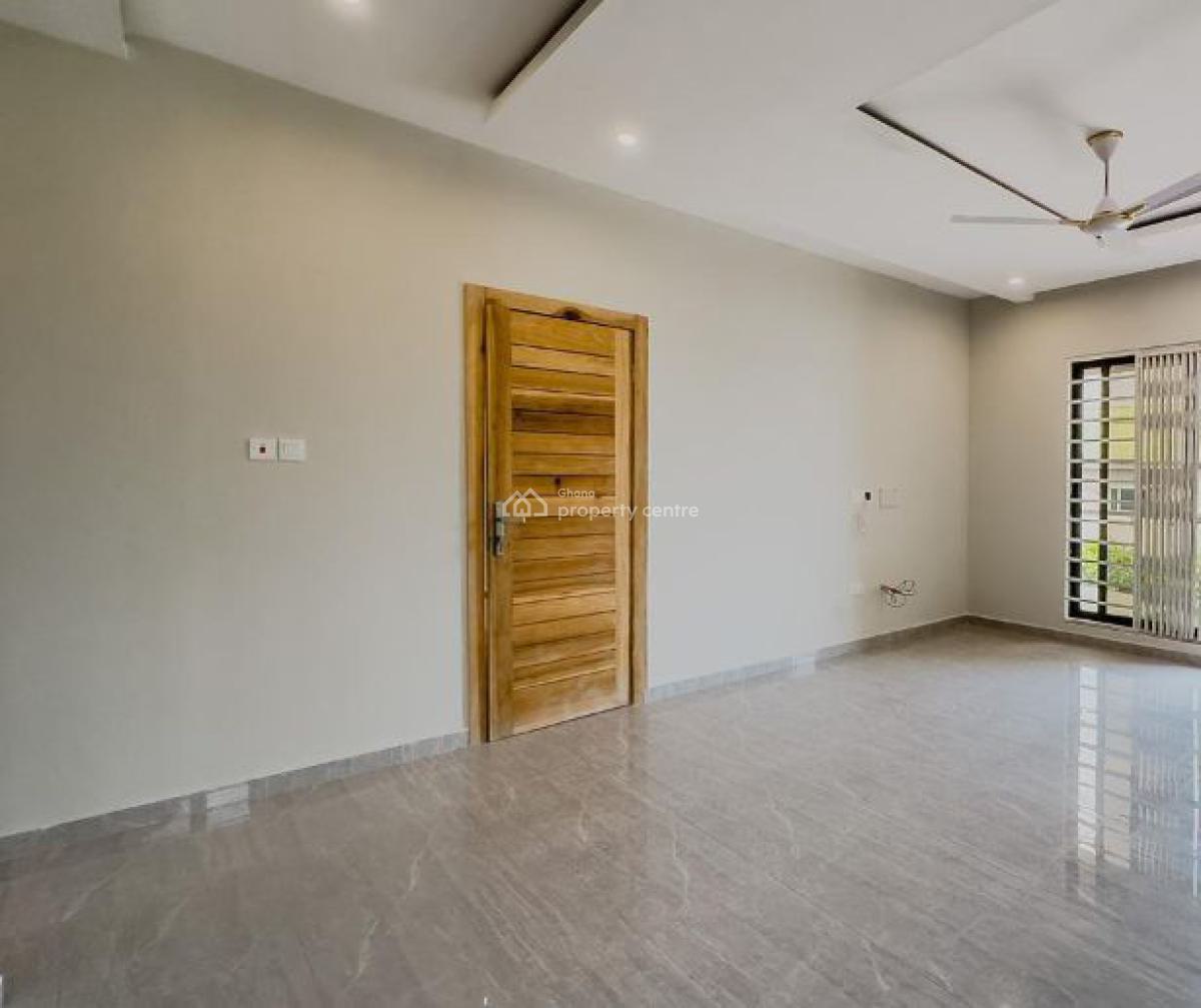 4 Bedroom Single Storey Building with Car Port., Atomic Down, Haatso, Ga East Municipal, Accra, Detached Duplex for Sale