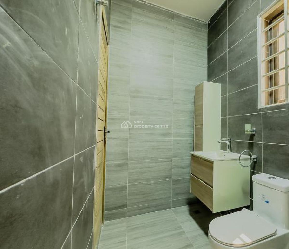 4 Bedroom Single Storey Building with Car Port., Atomic Down, Haatso, Ga East Municipal, Accra, Detached Duplex for Sale