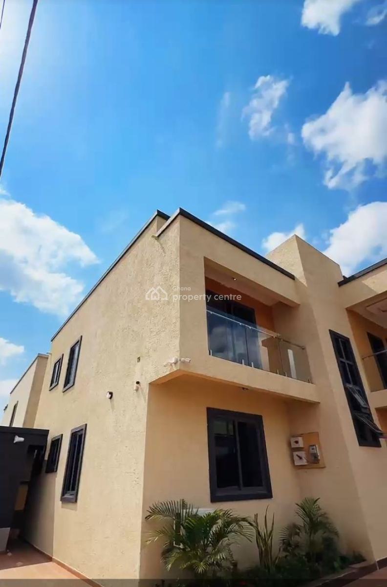 4 Bedroom Single Storey Building with Car Port., Atomic Down, Haatso, Ga East Municipal, Accra, Detached Duplex for Sale
