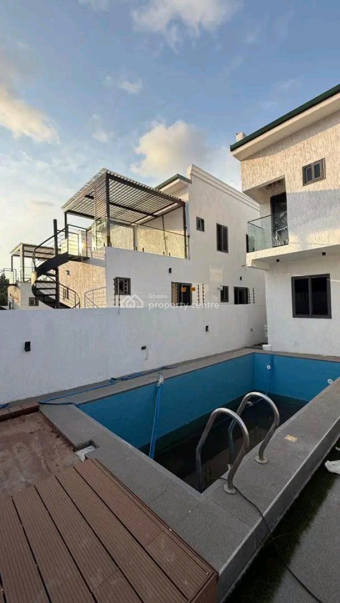 Executive 4-bedroom Townhouse @ Spintex, Spintex, Accra, House for Sale