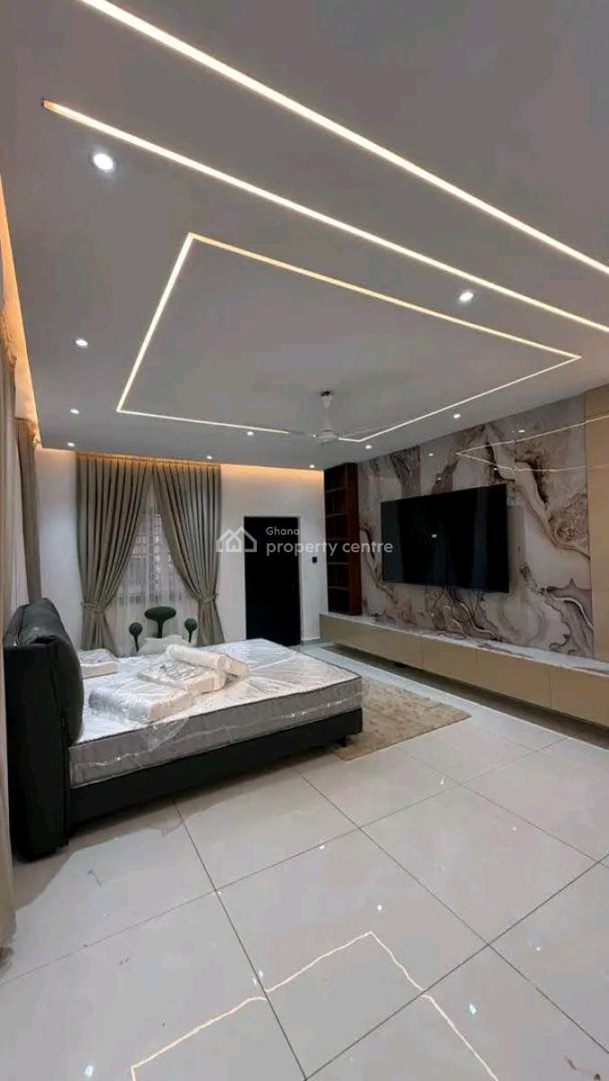 Executive 4-bedroom Townhouse @ Spintex, Spintex, Accra, House for Sale