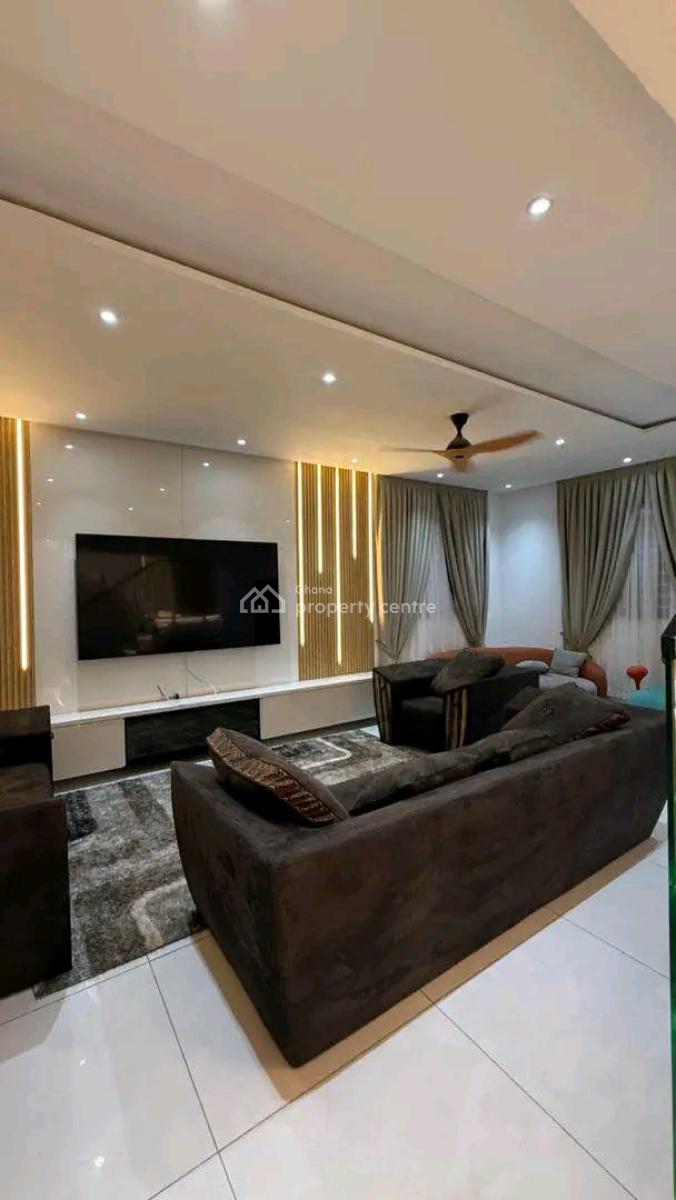 Executive 4-bedroom Townhouse @ Spintex, Spintex, Accra, House for Sale