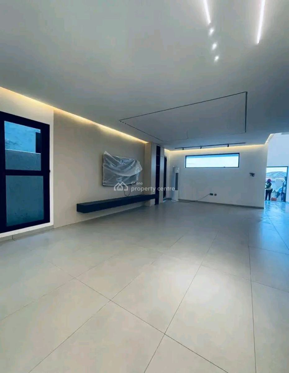 Executive 4-bedroom Townhouse @ Adjringanor, Adjiringanor, East Legon, Accra, Townhouse for Sale