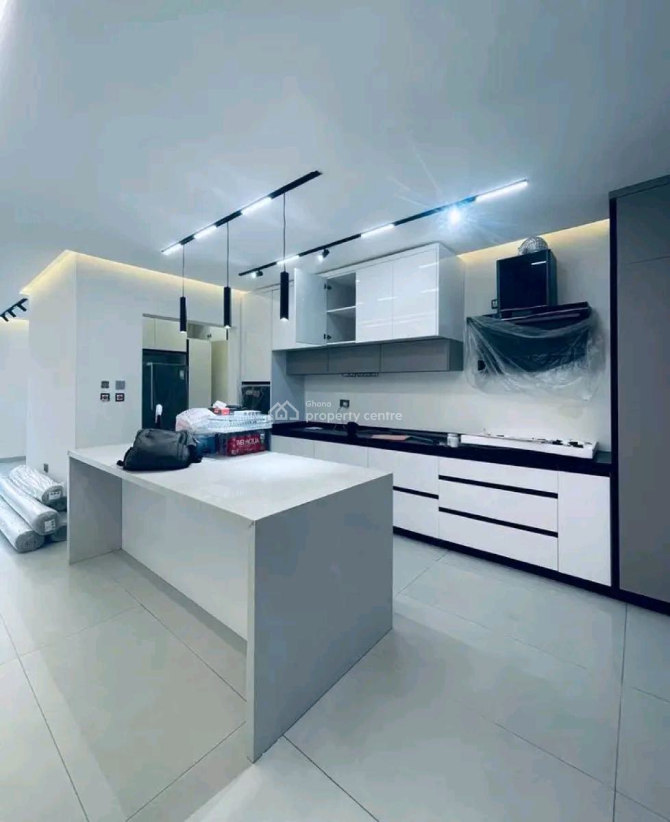 Executive 4-bedroom Townhouse @ Adjringanor, Adjiringanor, East Legon, Accra, Townhouse for Sale